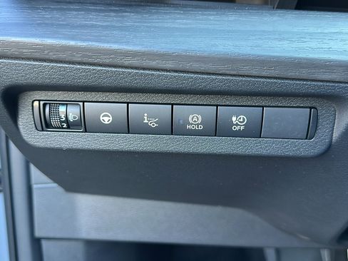 Certified 2024 Nissan Ariya AWD image 14