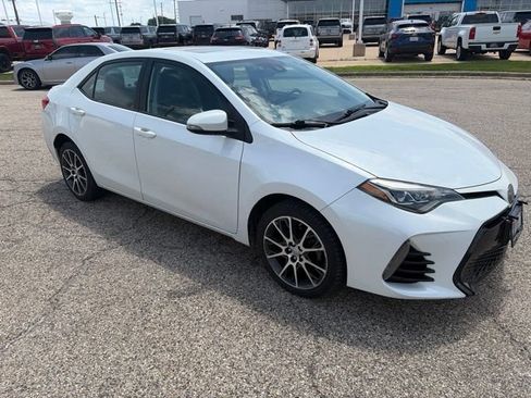Used 2017 Toyota Corolla SE 50th Anniversary FWD image 1