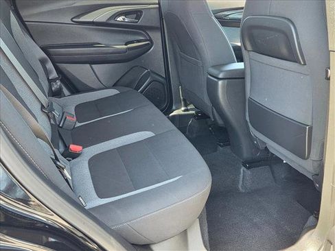 Used 2025 Chevrolet TrailBlazer LT image 19