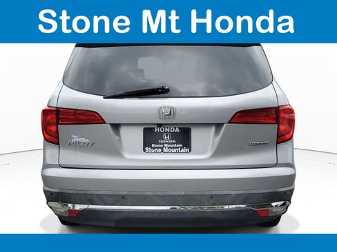Used 2017 Honda Pilot Touring image 5