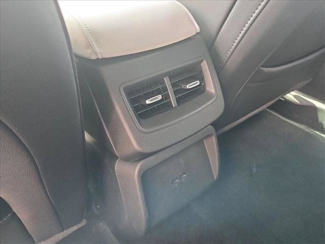 Used 2025 Chevrolet Equinox EV LT w/ Convenience Package FWD image 18