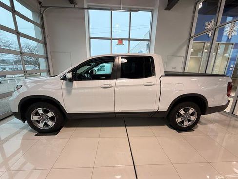 Used 2025 Honda Ridgeline RTL image 3