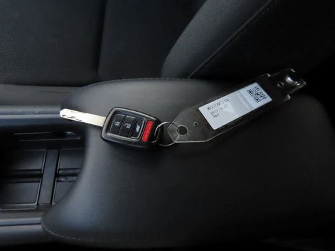 Certified 2019 Honda HR-V Sport image 24