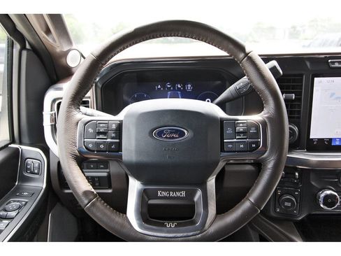 Used 2024 Ford F250 King Ranch AWD/4WD image 13