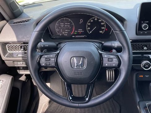 Used 2025 Honda Civic Sport image 12