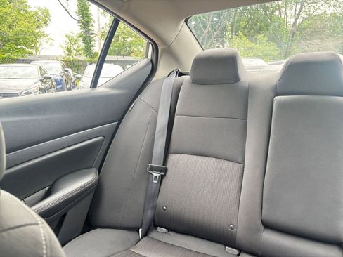 Used 2025 Nissan Altima 2.5 SV FWD image 39