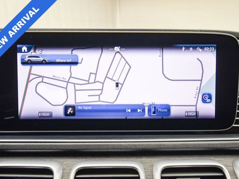 Used 2024 Mercedes-Benz GLS 450 4MATIC image 44