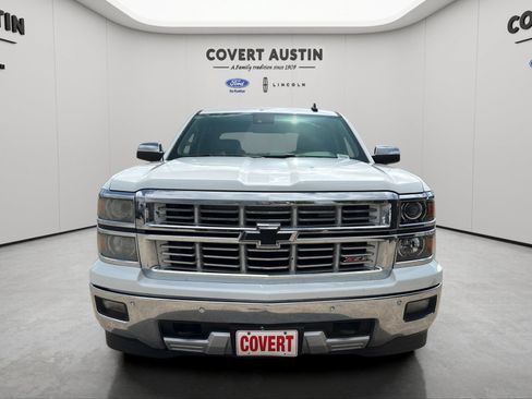 Used 2015 Chevrolet Silverado 1500 LTZ Z71 w/ LTZ Plus Package AWD/4WD image 8