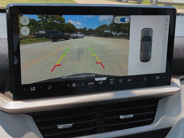 New 2026 Ford Explorer Active w/ Active Comfort Package RWD image 22