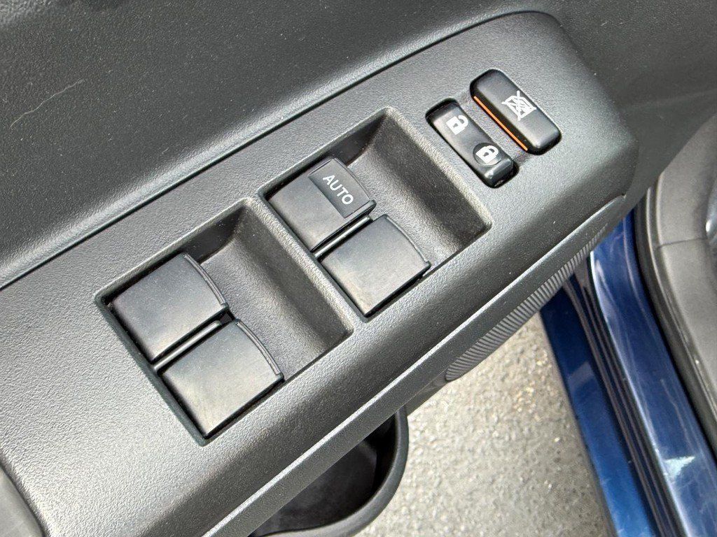 Used 2013 Scion xB FWD image 16