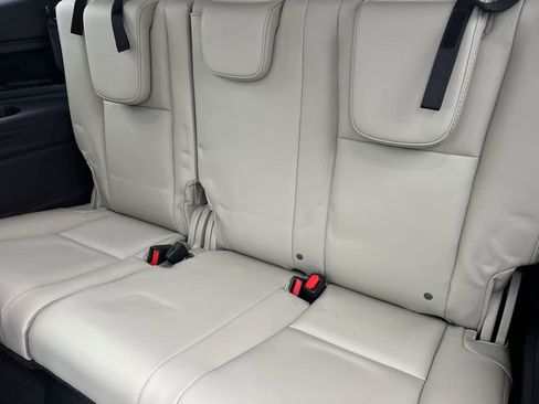 New 2026 Subaru Ascent Limited image 16