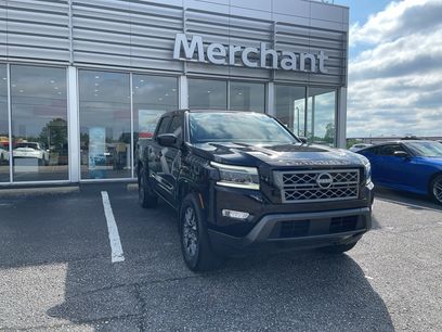 Used 2024 Nissan Frontier SL w/ Technology Package