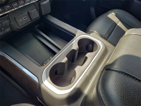 Used 2023 GMC Sierra 3500 Denali w/ Denali Ultimate Package image 30