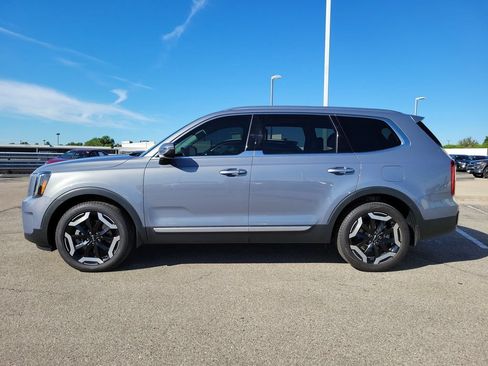 Used 2024 Kia Telluride S w/ S Sunroof Package AWD/4WD image 2