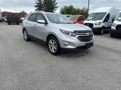 Used 2018 Chevrolet Equinox Premier AWD/4WD image 7