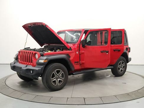 Used 2021 Jeep Wrangler Unlimited Sport AWD/4WD image 11