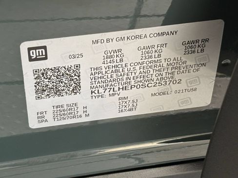Used 2025 Chevrolet Trax LT FWD image 28