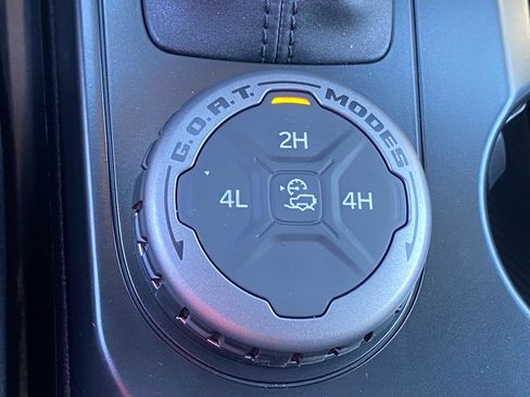New 2025 Ford Bronco 4-Door AWD/4WD image 13