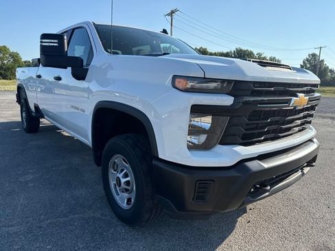 Used 2025 Chevrolet Silverado 2500 W/T w/ WT Convenience Package AWD/4WD image 1