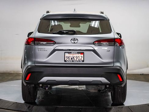 Certified 2024 Toyota Corolla Cross LE image 6