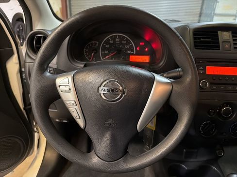 Used 2017 Nissan Versa S image 11