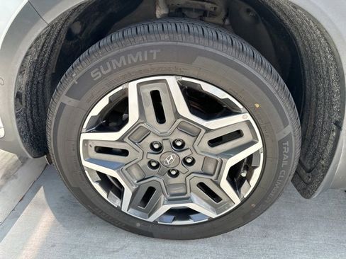 Used 2022 Hyundai Santa Fe Limited w/ Cargo Package image 15