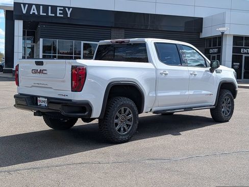New 2026 GMC Sierra 1500 AT4X AWD/4WD image 17