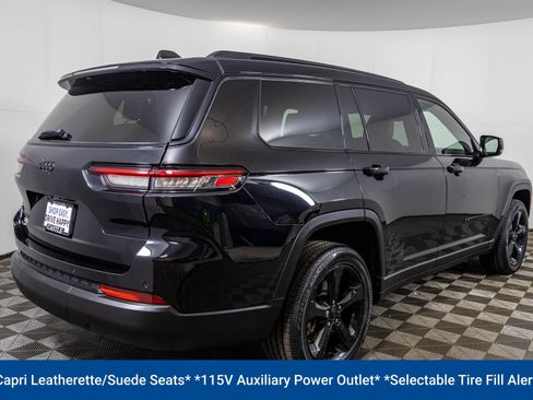 Used 2023 Jeep Grand Cherokee L Laredo AWD/4WD image 15
