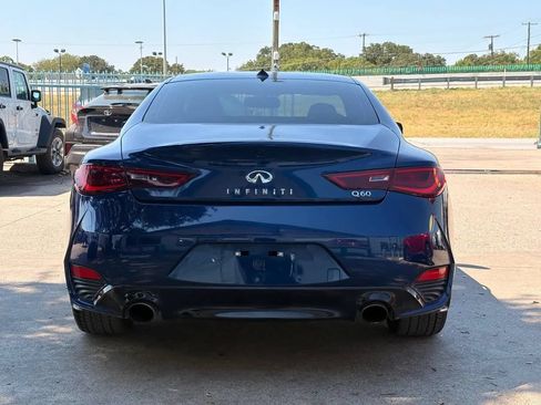 Used 2017 INFINITI Q60 3.0t w/ Premium Plus Package 3.0T RWD image 4