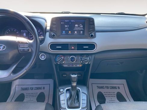 Used 2018 Hyundai Kona SEL FWD image 11