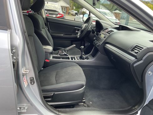 Used 2014 Subaru Crosstrek 2.0i Premium AWD/4WD image 9