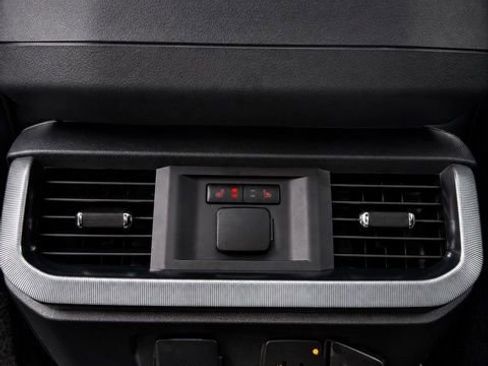 Used 2025 Ford F150 Platinum w/ Equipment Group 702A High AWD/4WD image 34