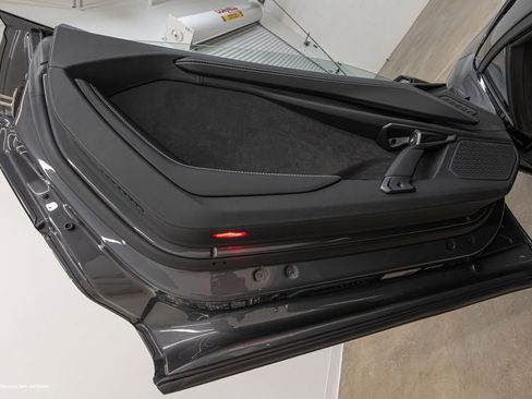 Used 2026 Lamborghini Revuelto AWD/4WD image 30