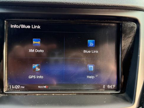 Used 2015 Hyundai Genesis 3.8 RWD image 39