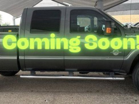 Used 2016 Ford F250 Lariat w/ FX4 Off-Road Package AWD/4WD image 5