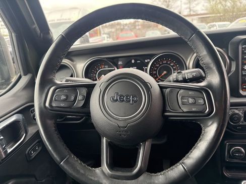 Used 2022 Jeep Wrangler Unlimited Sport w/ Sun And Sound Package AWD/4WD image 12