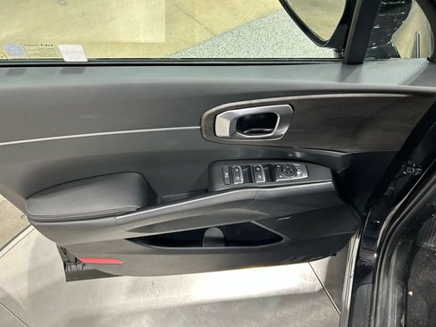New 2026 Kia Sorento X-Line EX image 11