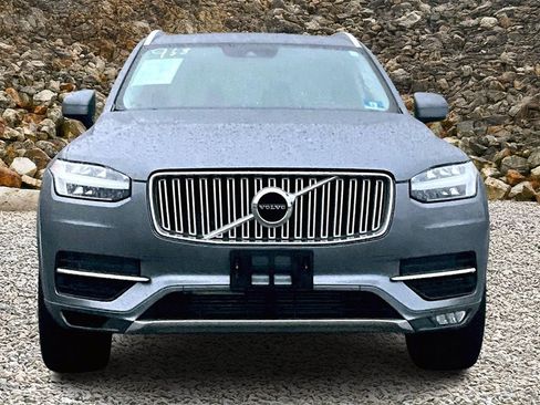 Used 2019 Volvo XC90 T6 Inscription w/ Protection Package image 3