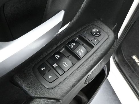 Used 2019 RAM 1500 Big Horn AWD/4WD image 22