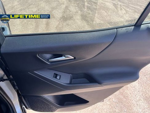 Used 2025 Chevrolet Equinox LT image 31