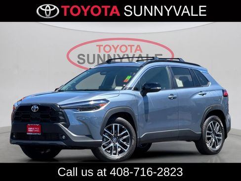Used 2026 Toyota Corolla Cross XLE w/ Convenience Package AWD/4WD image 2