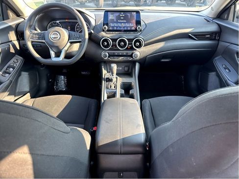 Used 2024 Nissan Sentra SV image 13