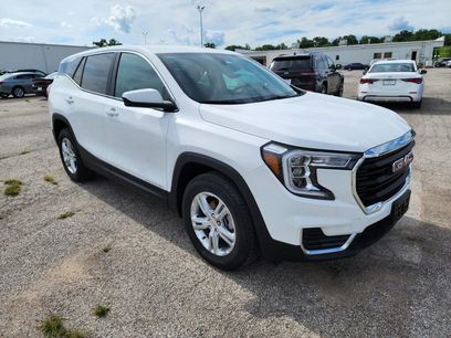 Used 2024 GMC Terrain SLE