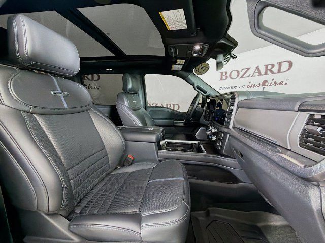 Used 2025 Ford F250 Platinum AWD/4WD image 35