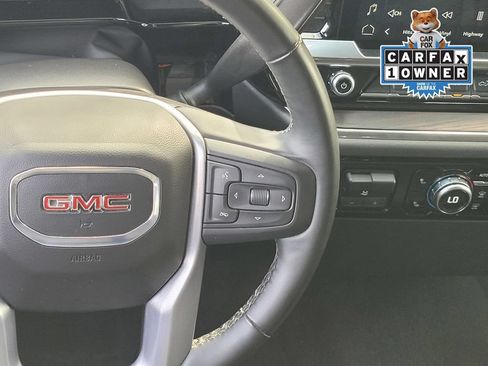 Used 2025 GMC Sierra 1500 SLT AWD/4WD image 13