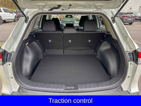 Used 2023 Toyota Corolla Cross LE w/ Moonroof Package AWD/4WD image 6