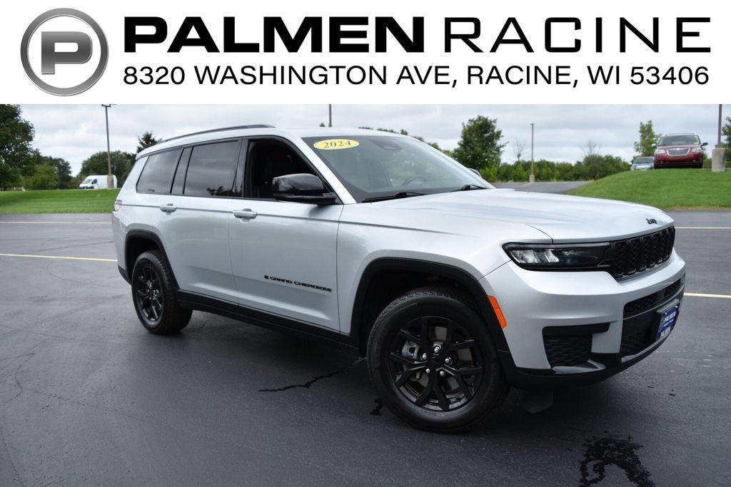 Used 2024 Jeep Grand Cherokee L Laredo AWD/4WD image 1