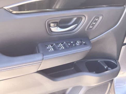 Used 2025 Honda Pilot Touring image 30