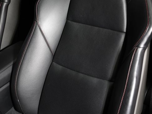 Used 2019 Porsche 911 Targa 4S image 36