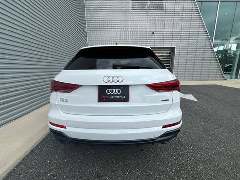 Used 2021 Audi Q3 2.0T Premium w/ Convenience Package AWD/4WD image 4